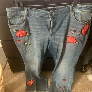 Crop Embellish Jeans